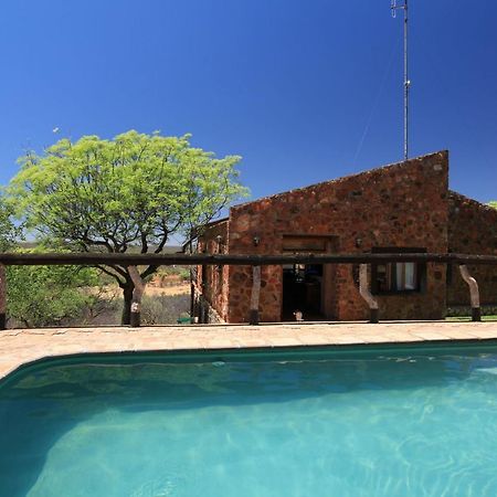 Onduri Lodge Outjo Dış mekan fotoğraf