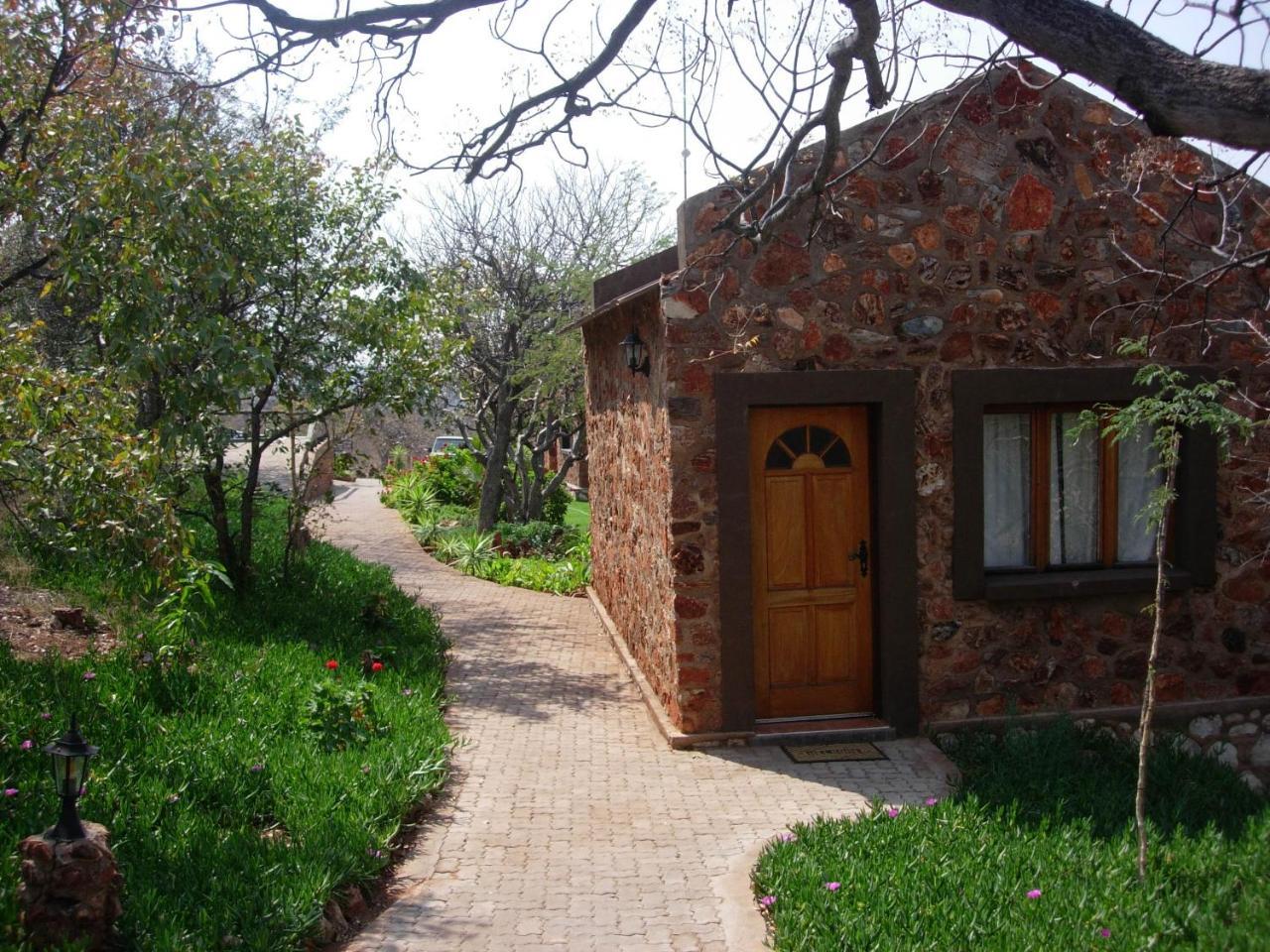 Onduri Lodge Outjo Dış mekan fotoğraf