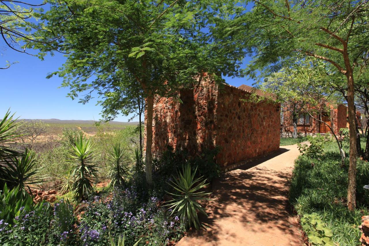 Onduri Lodge Outjo Dış mekan fotoğraf
